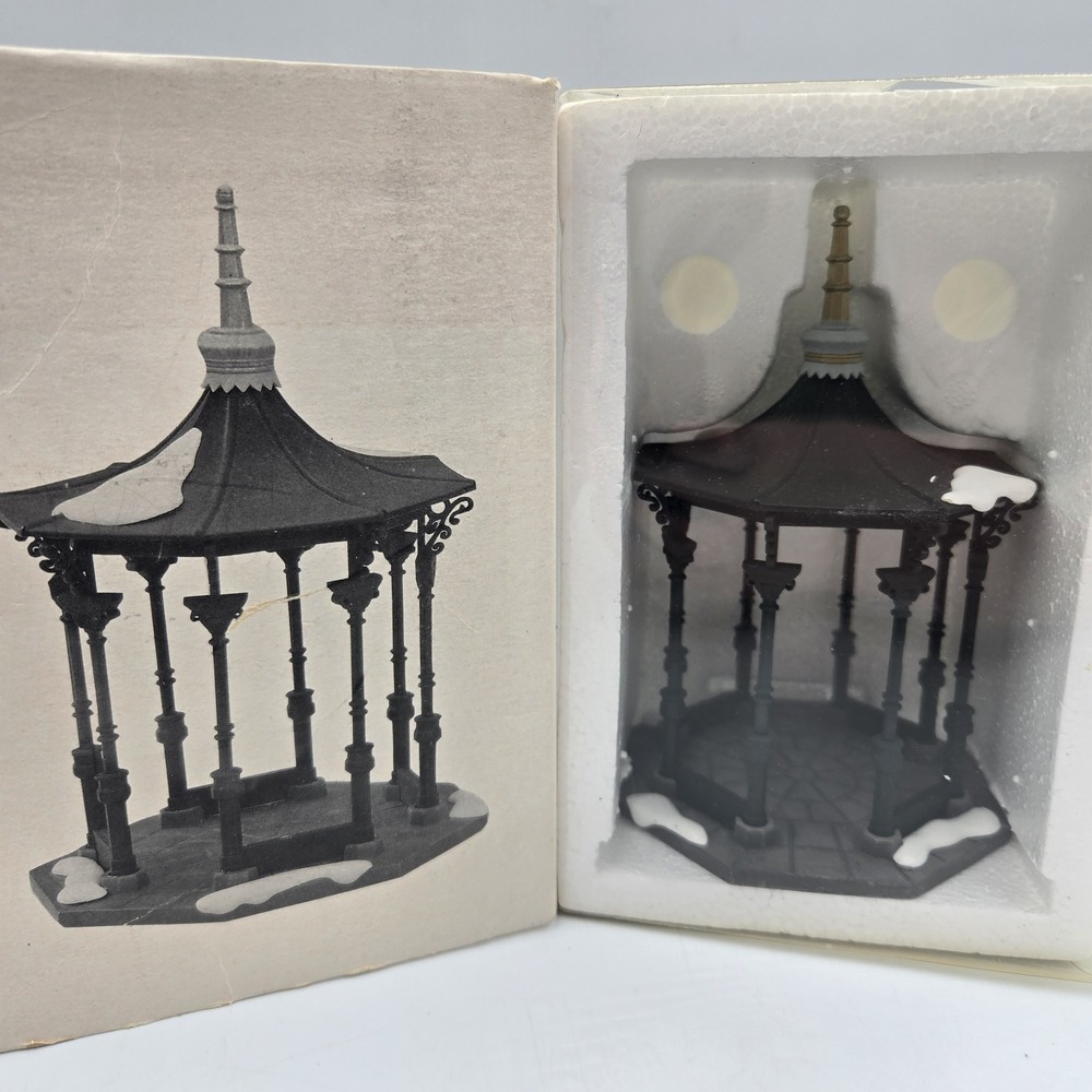 Vtg Dept 56 Heritage Village Town Square Gazebo Accessory #5513-1 EUC w/box